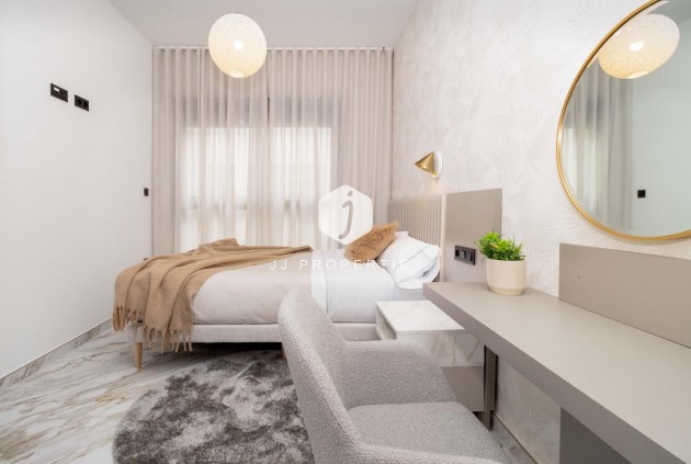 Aus zweiter Hand - Penthouse -
Guardamar del Segura - Pueblo