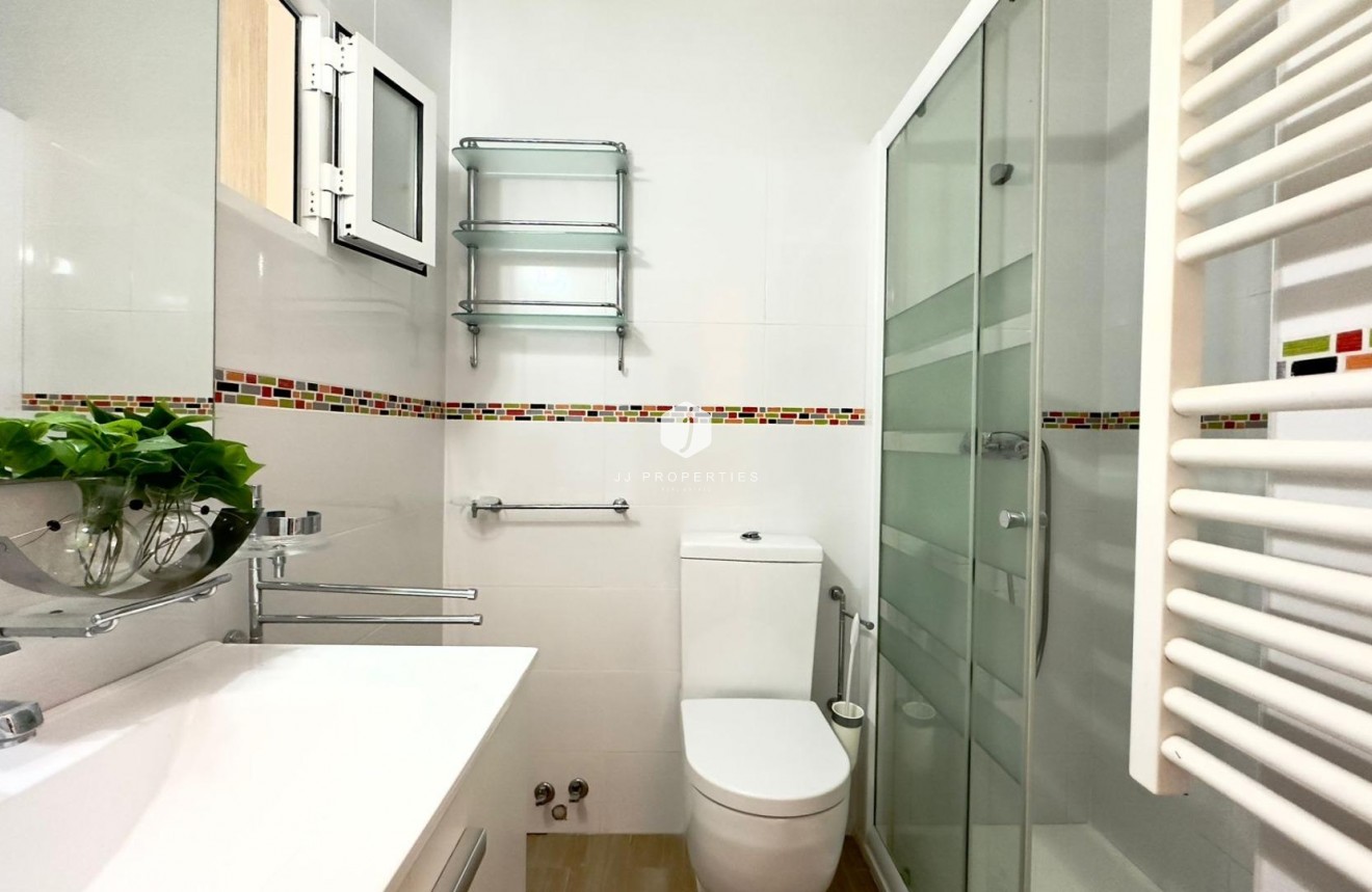 Resale - Bungalow -
Torrevieja - El Limonar