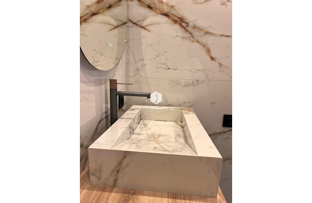 D'occasion - Appartement -
Torrevieja - Cabo cervera