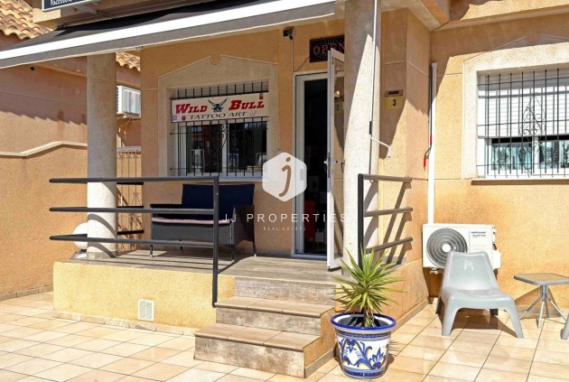 Resale - Bungalow -
Orihuela Costa - Costa Blanca