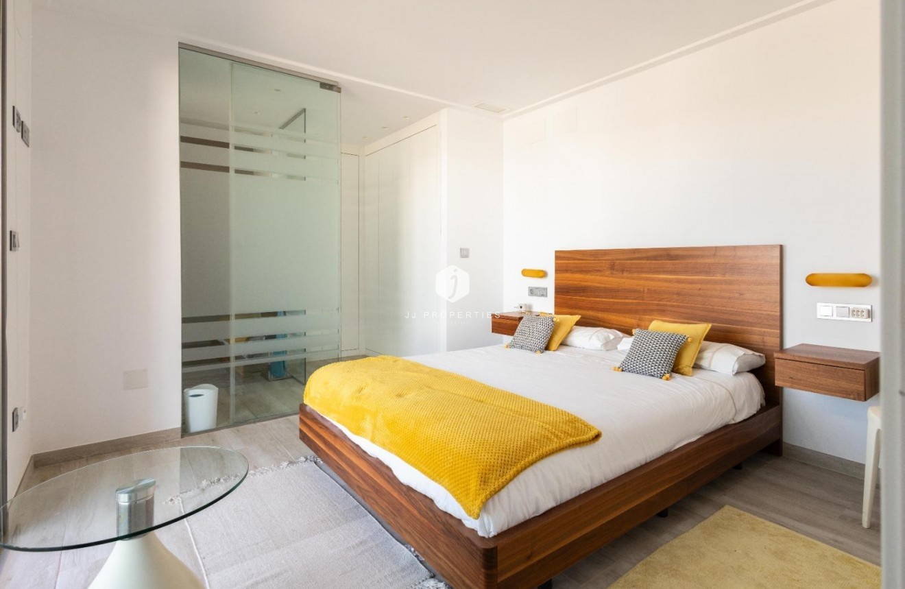 Resale - Villa -
Orihuela Costa - Costa Blanca