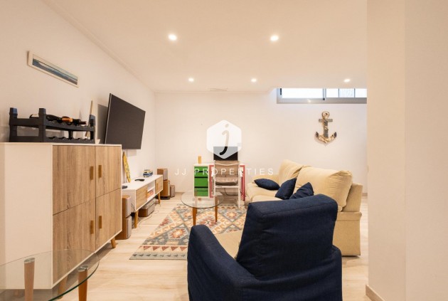 Resale - Villa -
Orihuela Costa - Costa Blanca