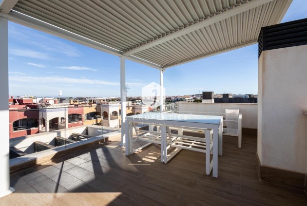 Resale - Villa -
Orihuela Costa - Costa Blanca