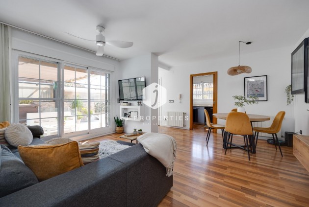 Resale - Villa -
Los Montesinos - La herrada