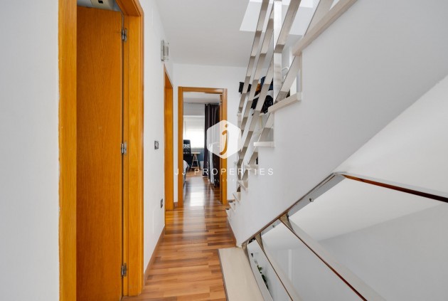 Resale - Villa -
Los Montesinos - La herrada