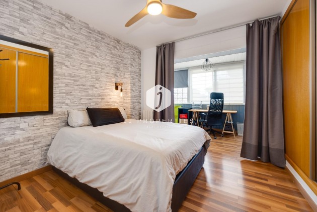 Resale - Villa -
Los Montesinos - La herrada