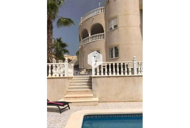 Resale - Villa -
Rojales - La Marquesa