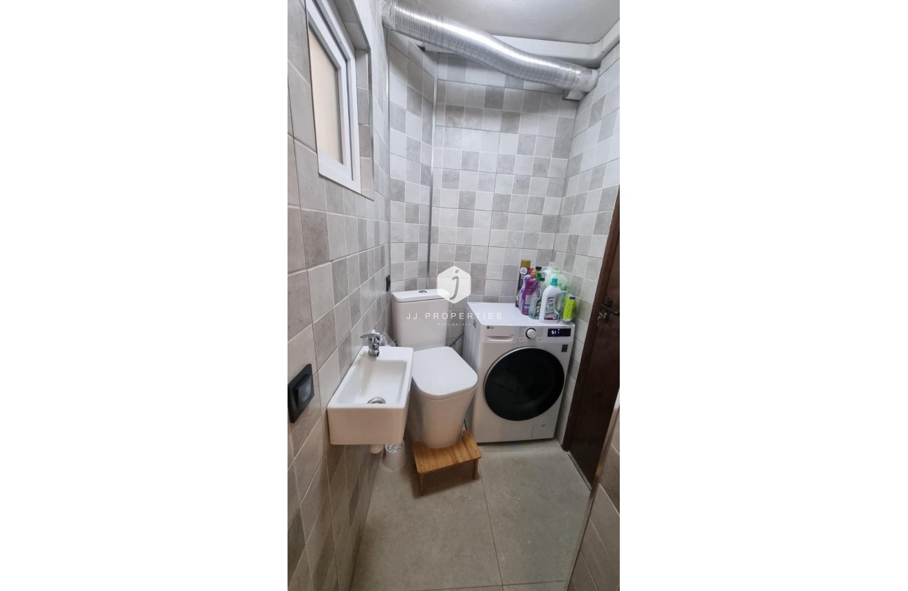 Resale - Apartment / flat -
Torrevieja - Acequion