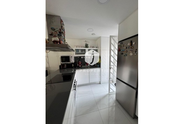 Resale - Chalet -
Bigastro - Comunidad Valenciana