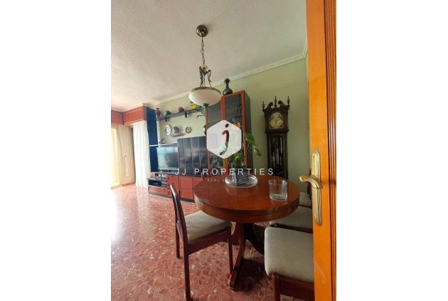 Resale - Apartment / flat -
Torrevieja - Estacion de autobuses