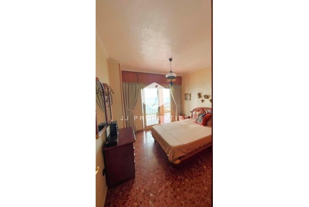 Resale - Apartment / flat -
Torrevieja - Estacion de autobuses