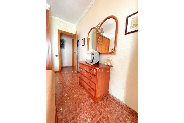 Resale - Apartment / flat -
Torrevieja - Estacion de autobuses