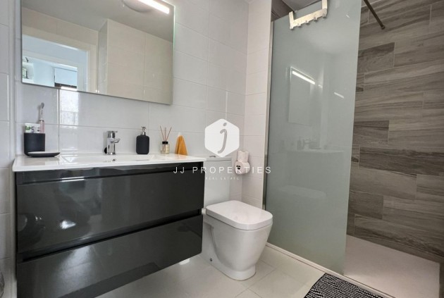 Resale - Chalet -
Cabo Roig - Costa Blanca