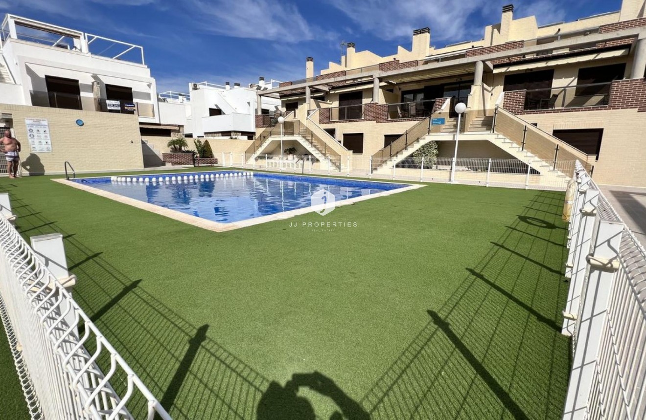 Resale - Chalet -
Cabo Roig - Costa Blanca