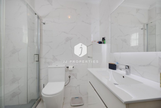 Resale - Penthouse -
Torrevieja - Centro