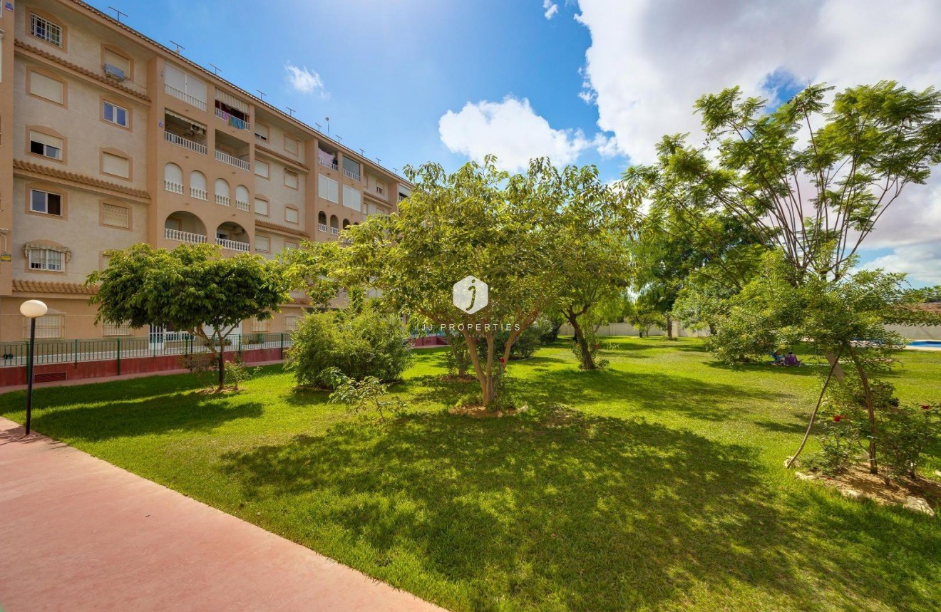 Resale - Penthouse -
Torrevieja - Centro