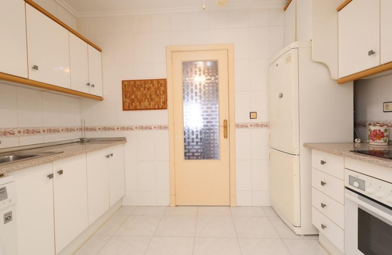 D'occasion - Bungalow -
Torrevieja - Costa Blanca