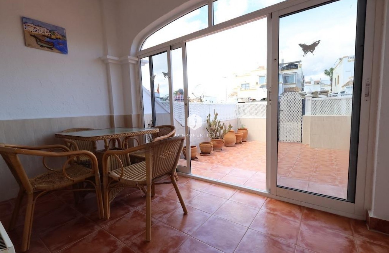 D'occasion - Bungalow -
Torrevieja - Costa Blanca