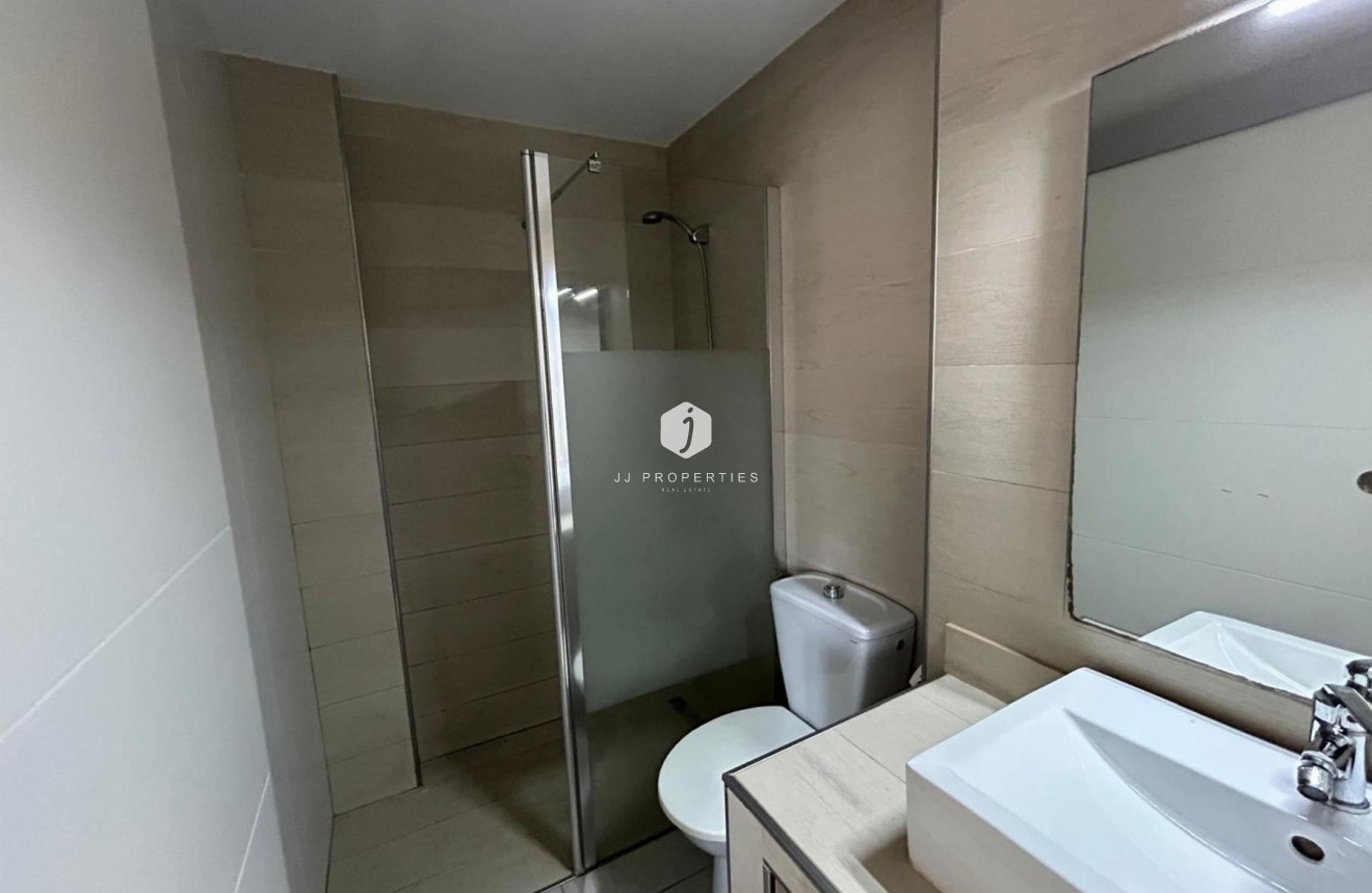 D'occasion - Appartement -
Torrevieja - Costa Blanca