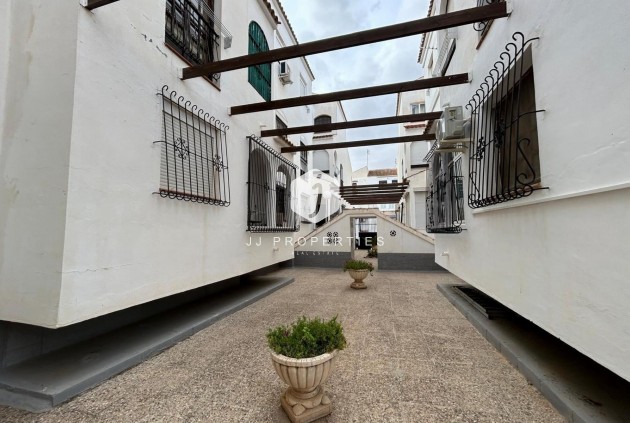 D'occasion - Appartement -
Torrevieja - Costa Blanca