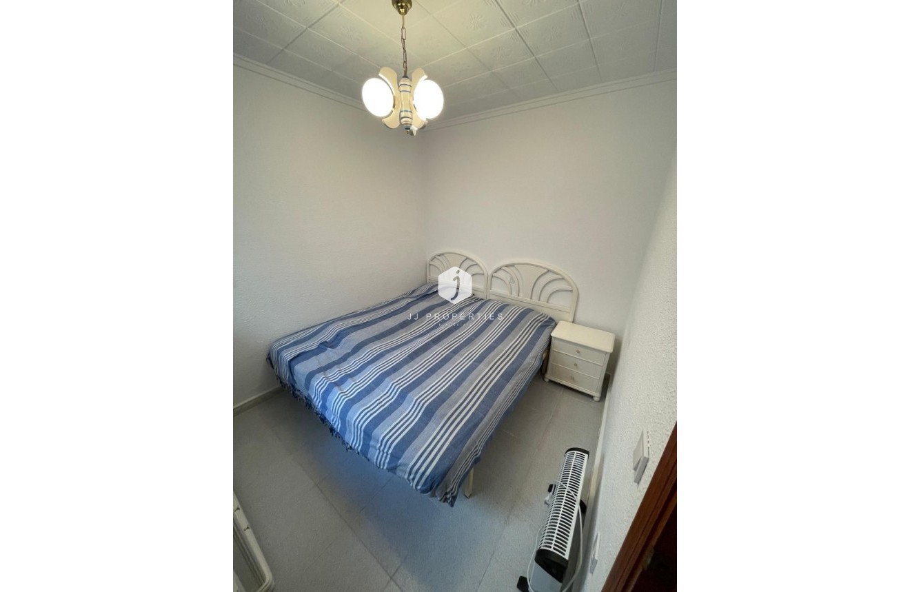 Tweedehands - Chalet -
Torrevieja - Costa Blanca