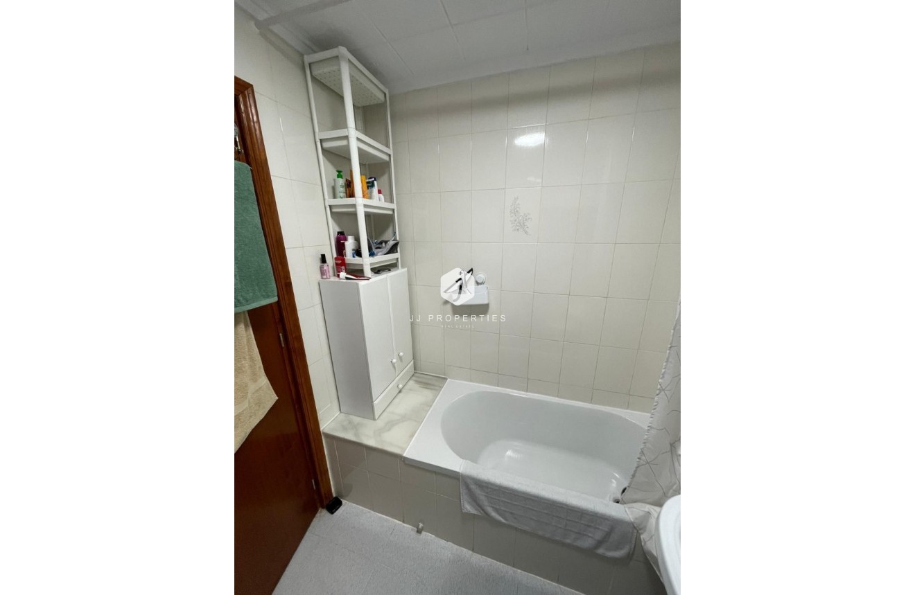 Tweedehands - Chalet -
Torrevieja - Costa Blanca