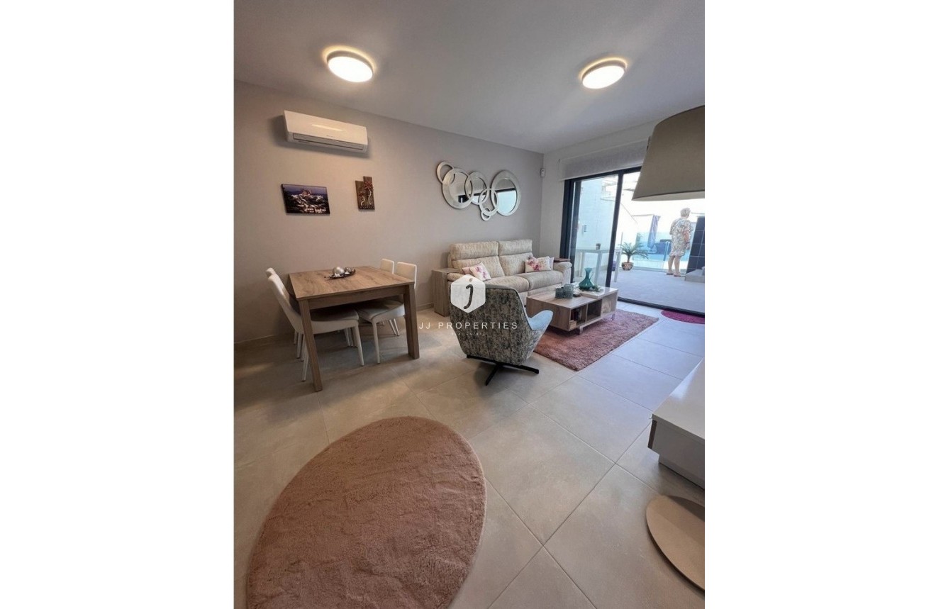 Resale - Penthouse -
Guardamar del Segura - El Raso