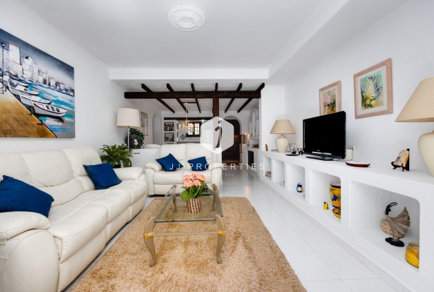 Aus zweiter Hand - Wohnung -
Torrevieja - Playa de los Locos