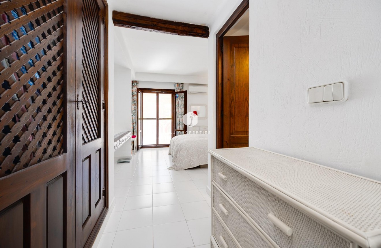 Aus zweiter Hand - Wohnung -
Torrevieja - Playa de los Locos