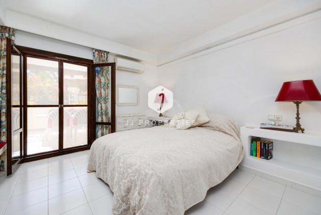 Aus zweiter Hand - Wohnung -
Torrevieja - Playa de los Locos