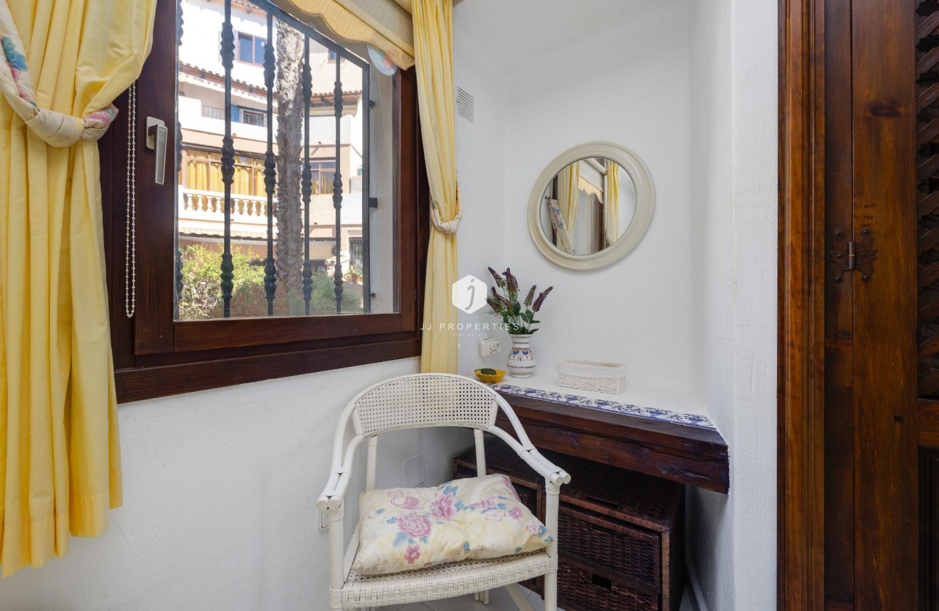 Aus zweiter Hand - Wohnung -
Torrevieja - Playa de los Locos