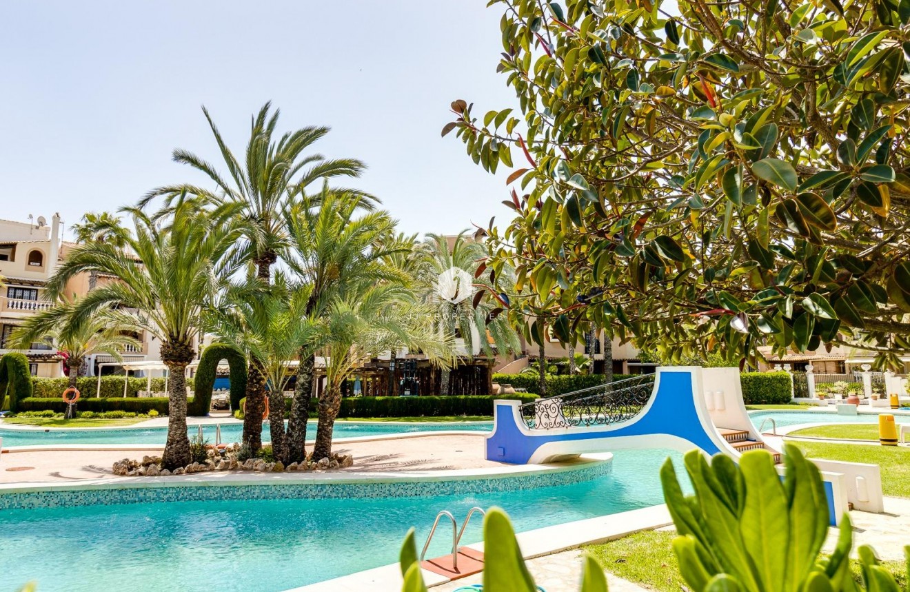 Aus zweiter Hand - Wohnung -
Torrevieja - Playa de los Locos