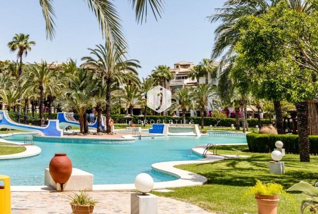 Aus zweiter Hand - Wohnung -
Torrevieja - Playa de los Locos