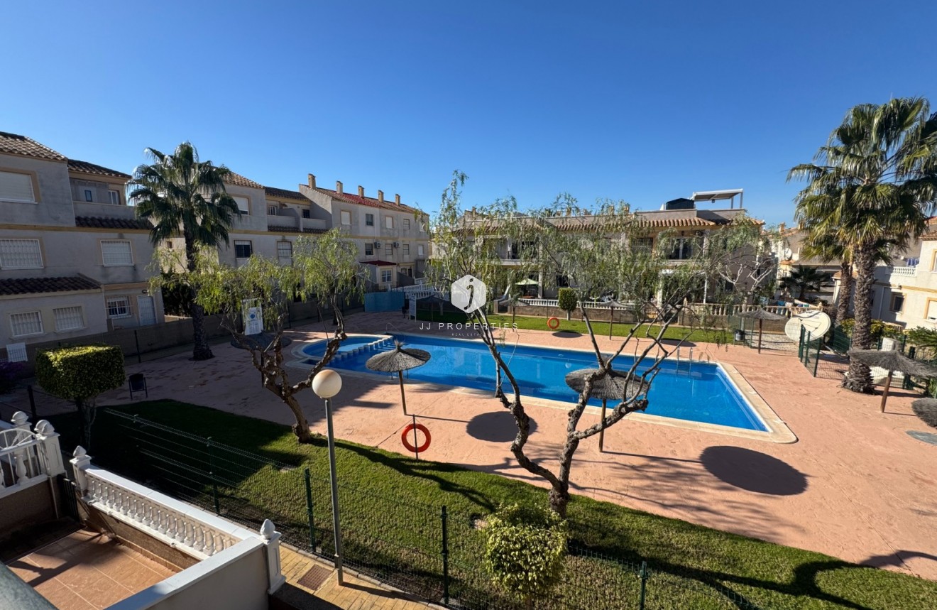 D'occasion - Appartement -
Orihuela Costa - Costa Blanca