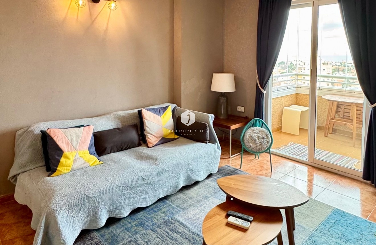 D'occasion - Appartement -
Torrevieja - Costa Blanca