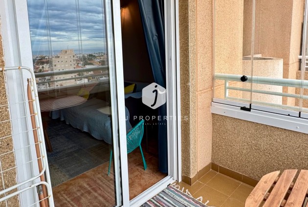 D'occasion - Appartement -
Torrevieja - Costa Blanca