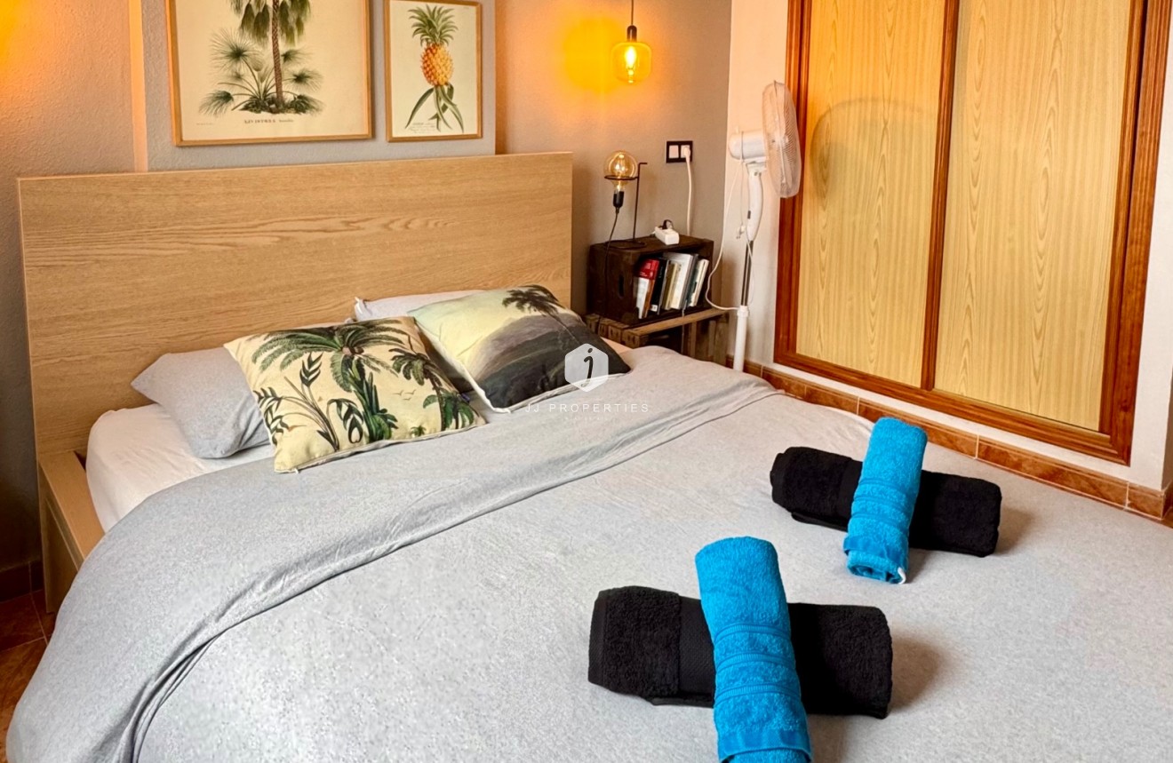 D'occasion - Appartement -
Torrevieja - Costa Blanca