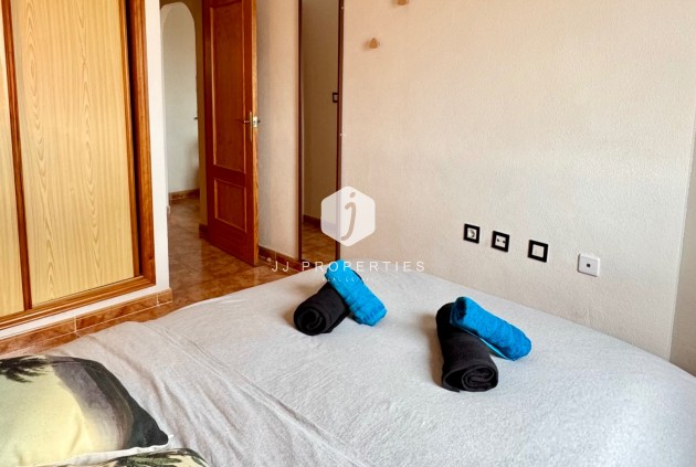 D'occasion - Appartement -
Torrevieja - Costa Blanca