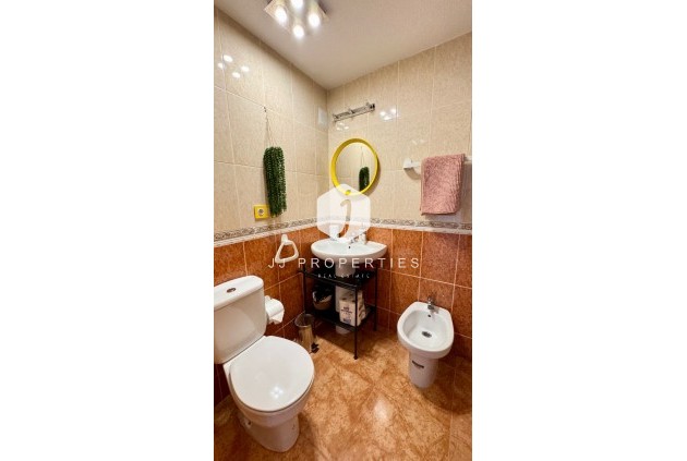 D'occasion - Appartement -
Torrevieja - Costa Blanca