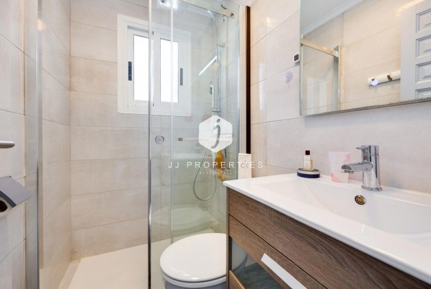 Resale - Villa -
San Fulgencio - La Marina