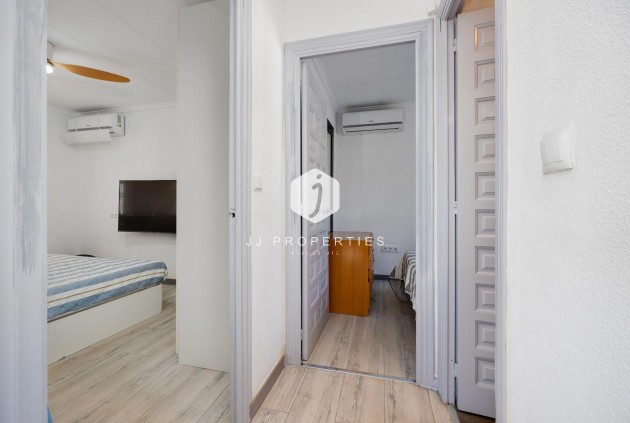 Resale - Villa -
San Fulgencio - La Marina