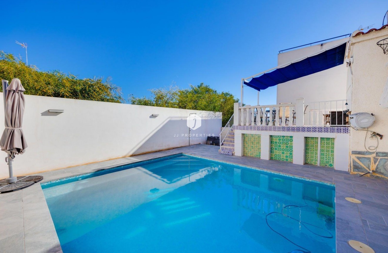 Resale - Villa -
San Fulgencio - La Marina