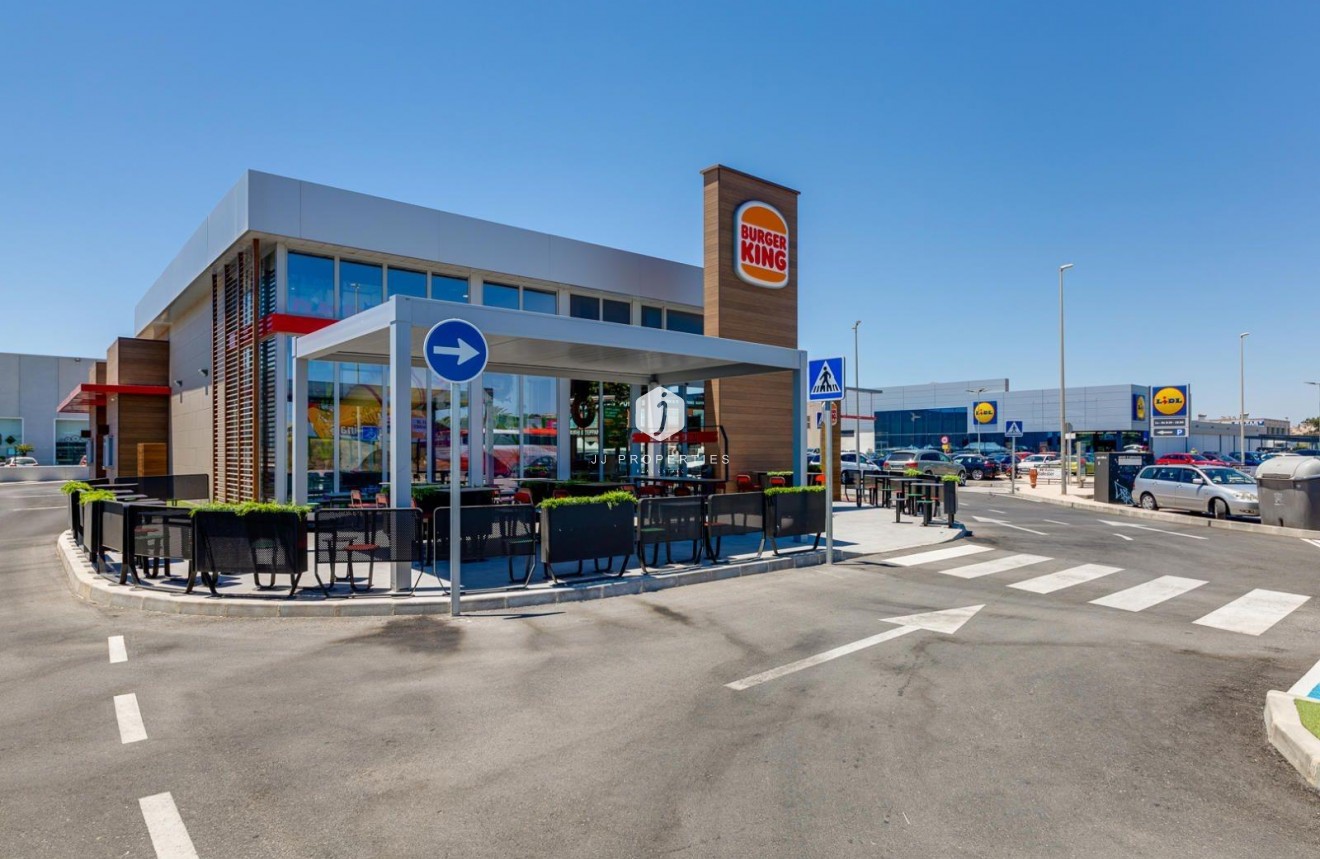 Resale - Villa -
San Fulgencio - La Marina