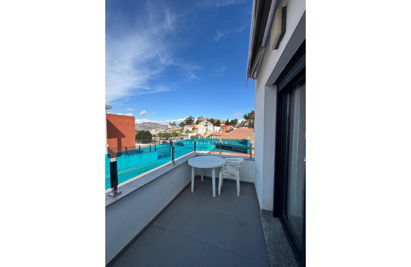 Tweedehands - Chalet -
Bigastro - Comunidad Valenciana