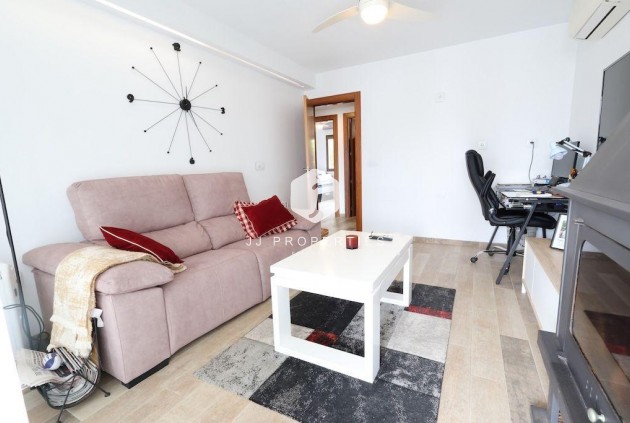 Aus zweiter Hand - Duplex -
Cabo Roig - Costa Blanca