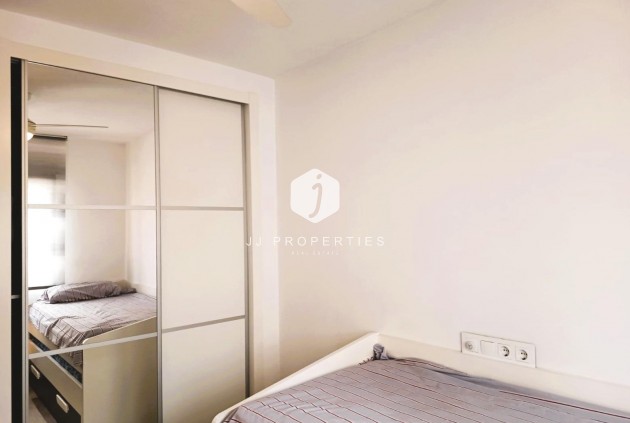 Aus zweiter Hand - Duplex -
Cabo Roig - Costa Blanca