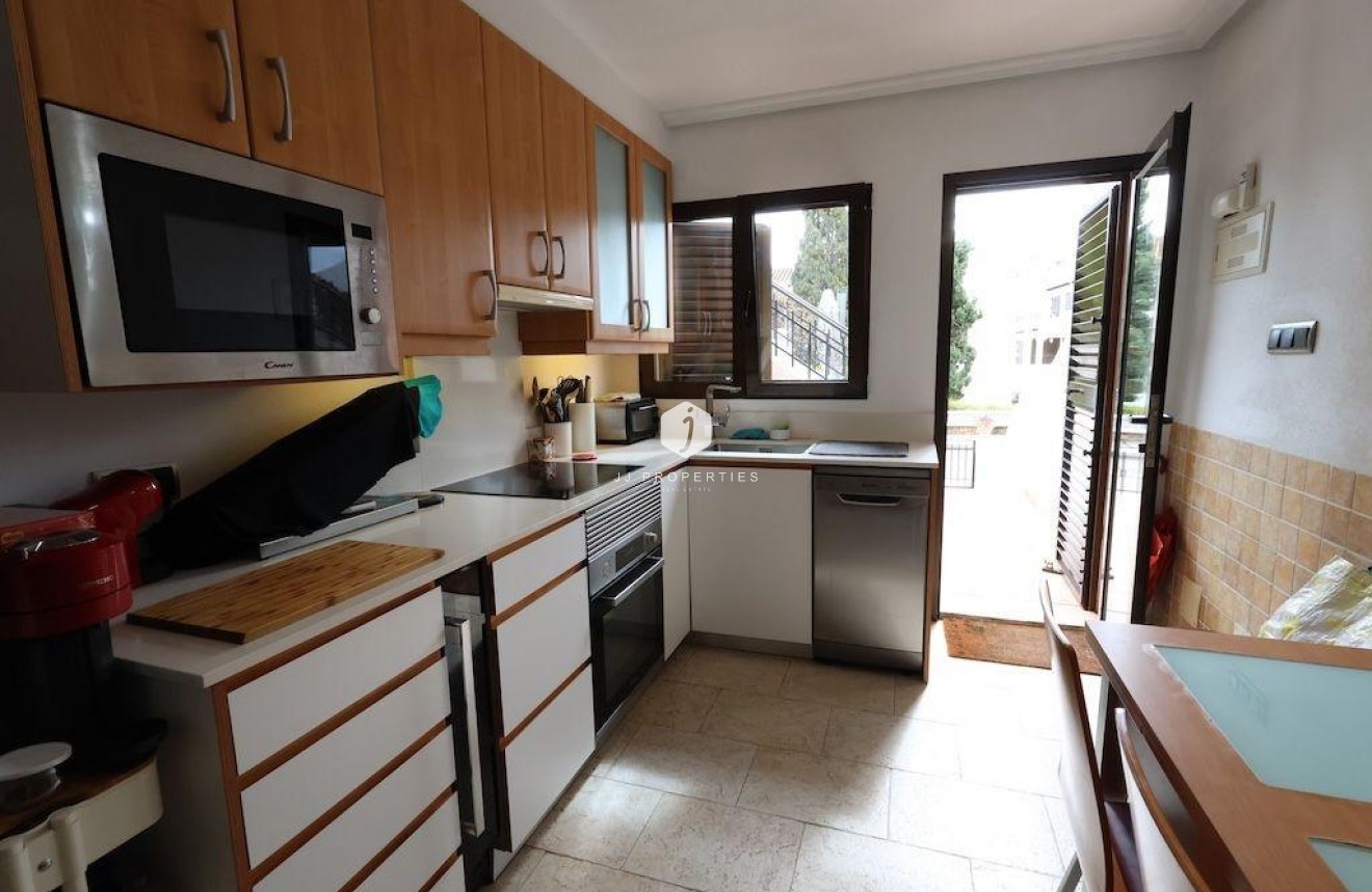 Aus zweiter Hand - Duplex -
Cabo Roig - Costa Blanca
