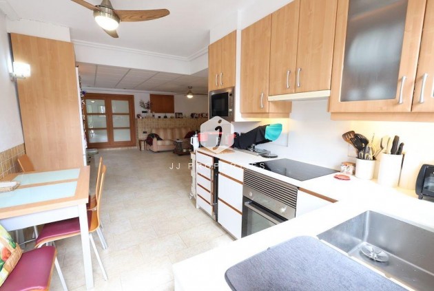 Aus zweiter Hand - Duplex -
Cabo Roig - Costa Blanca