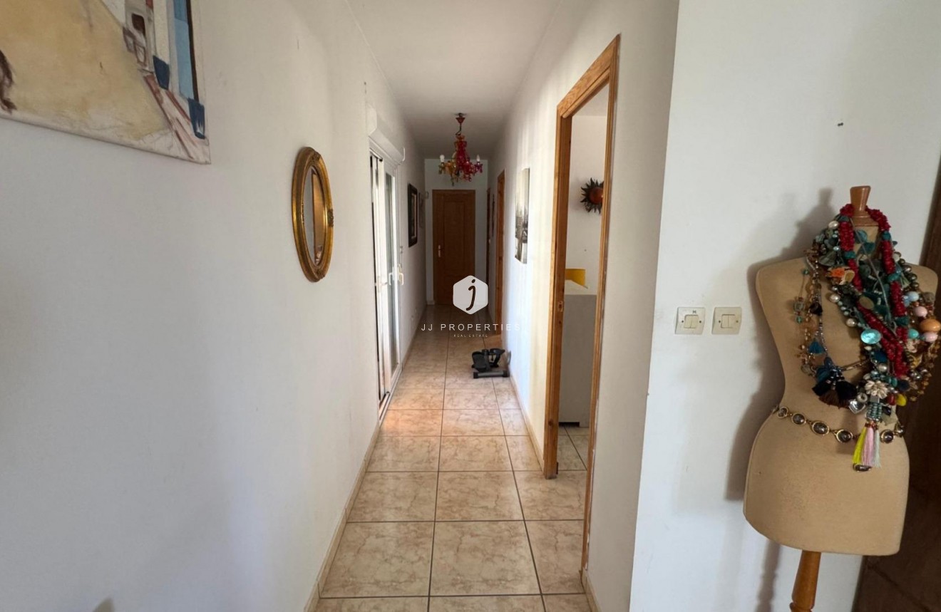 Aus zweiter Hand - Landgut -
Albatera - Inland