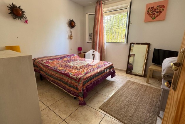 Aus zweiter Hand - Landgut -
Albatera - Inland